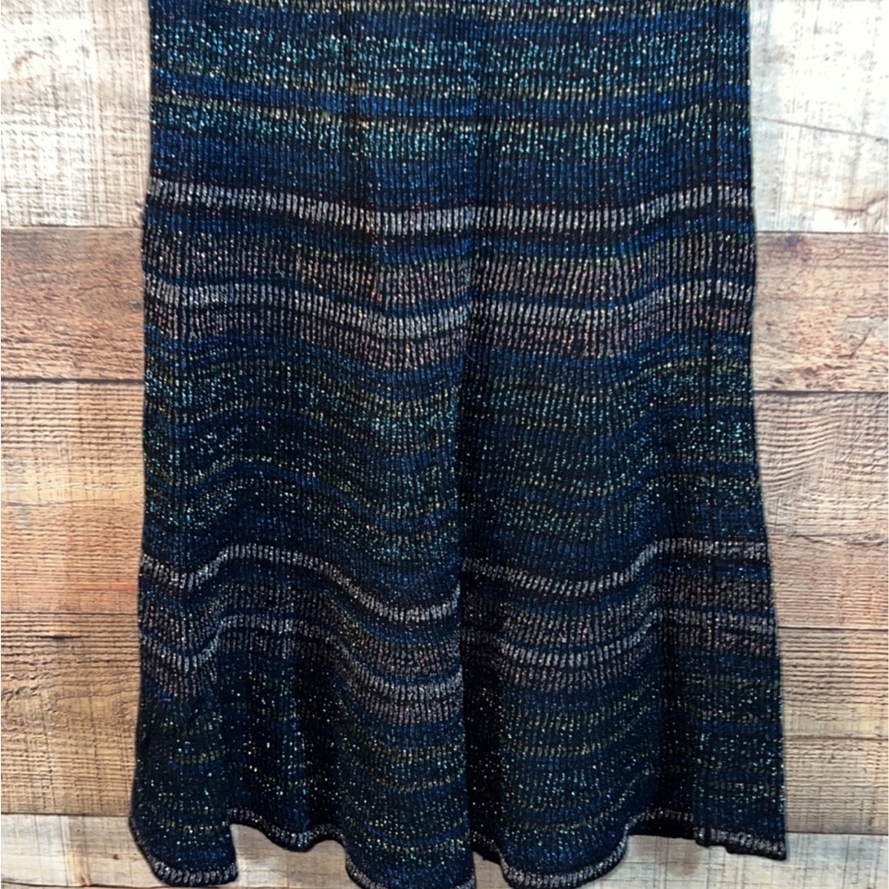 BCBGMAXAZRIA sweater skirt - Picture 2 of 4